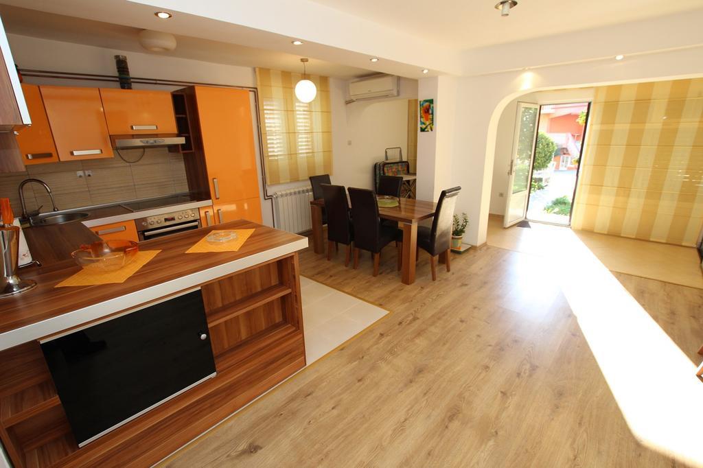 Apartment Milica Petrovac Exterior foto